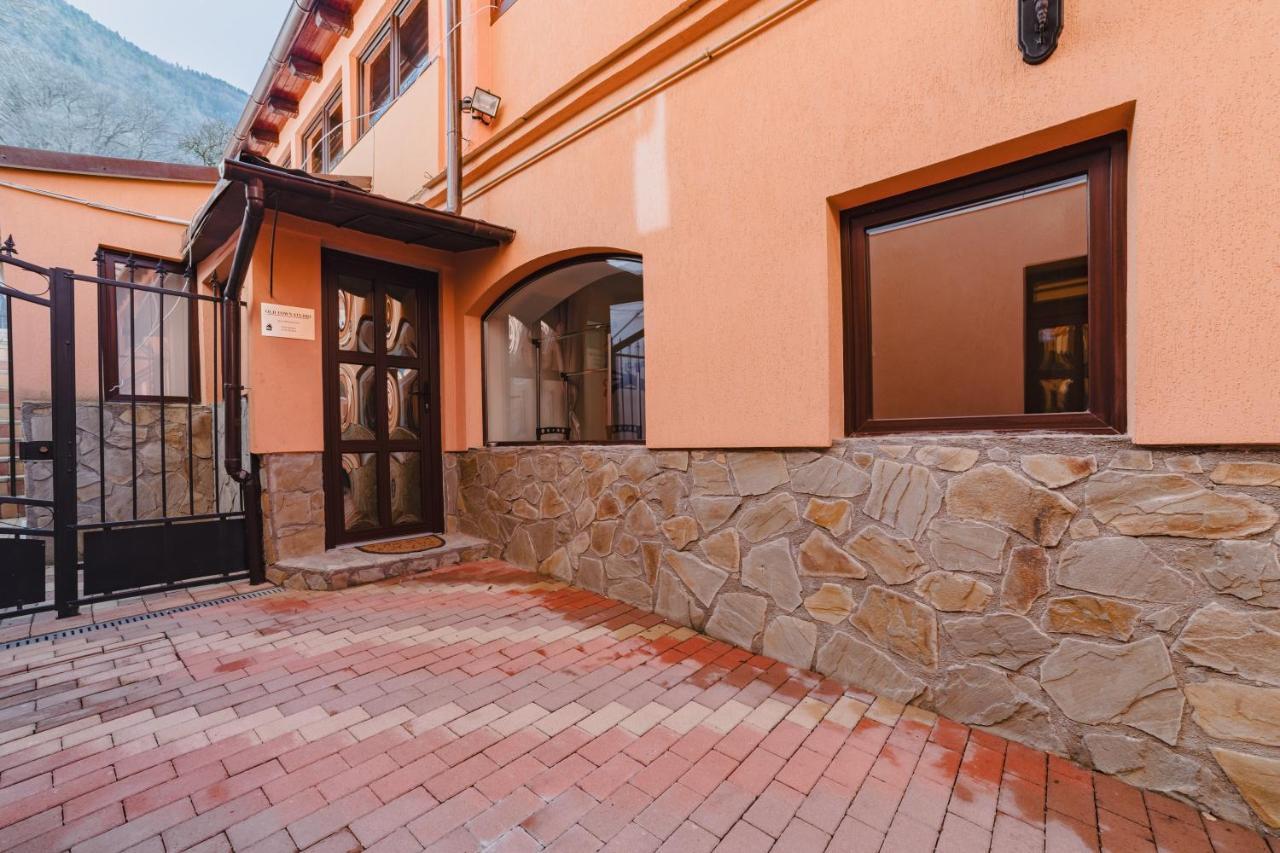 Old Town Studio Apartamento Braşov Exterior foto