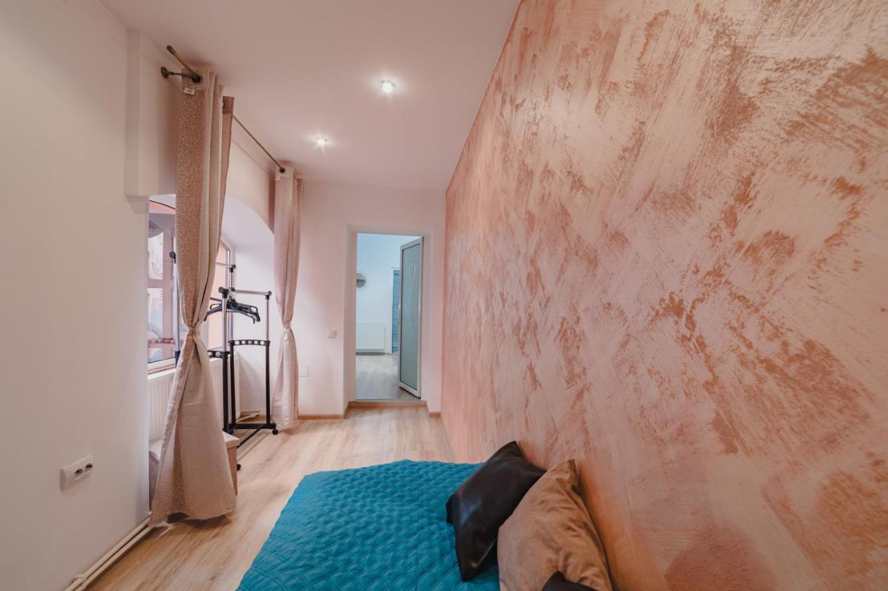 Old Town Studio Apartamento Braşov Exterior foto